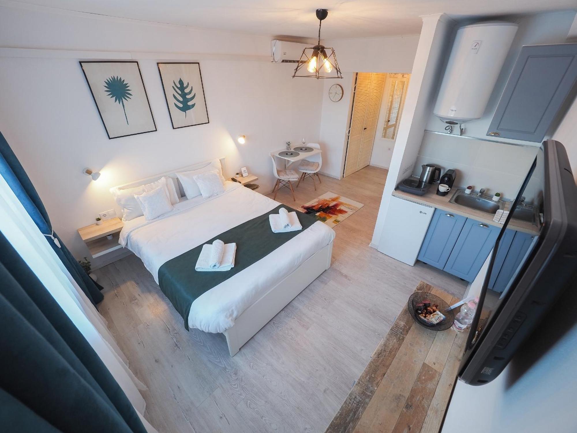 Holiday Studio Sibiu - Central, Cozy & Self Check-In Екстер'єр фото