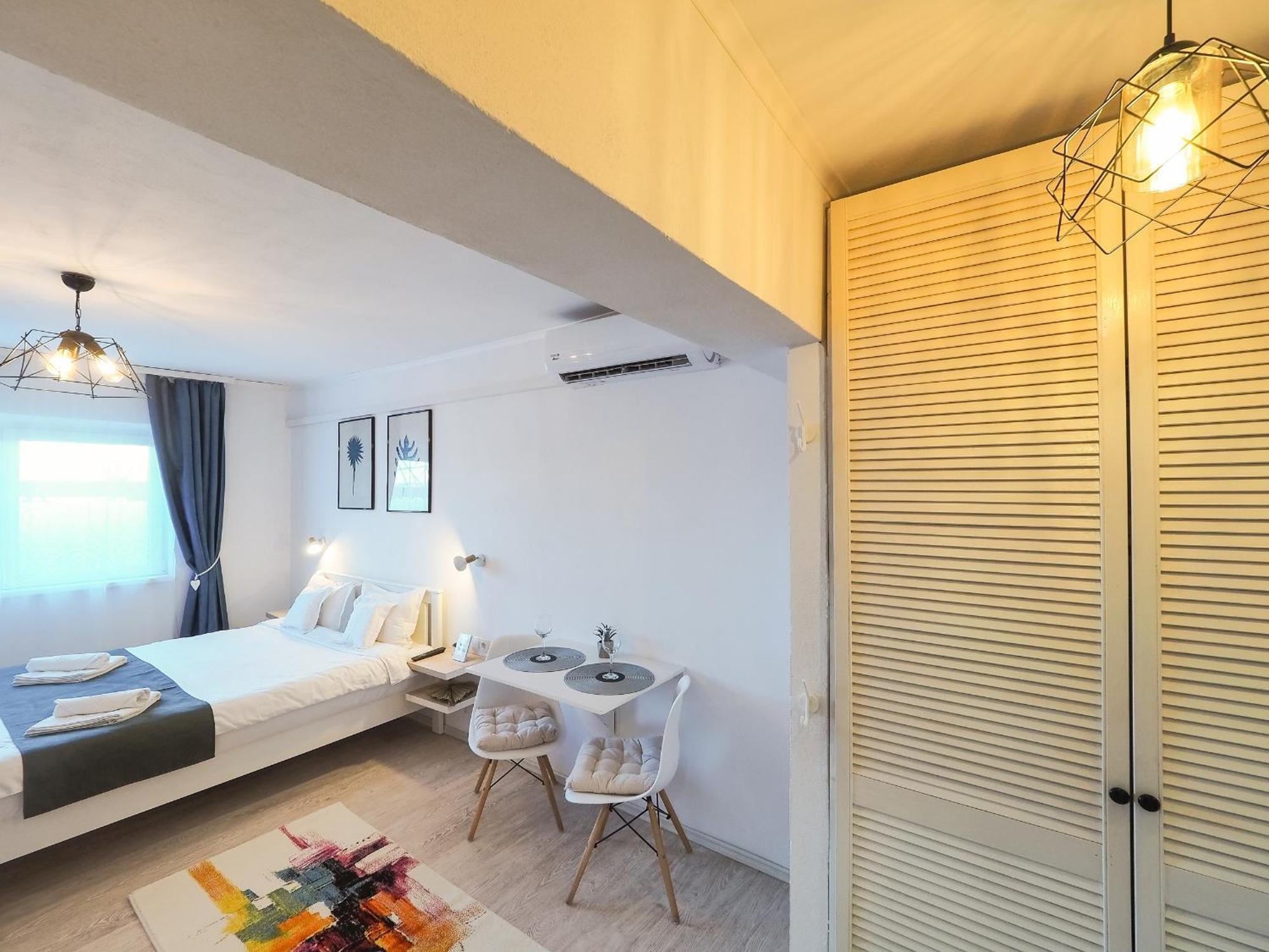 Holiday Studio Sibiu - Central, Cozy & Self Check-In Екстер'єр фото