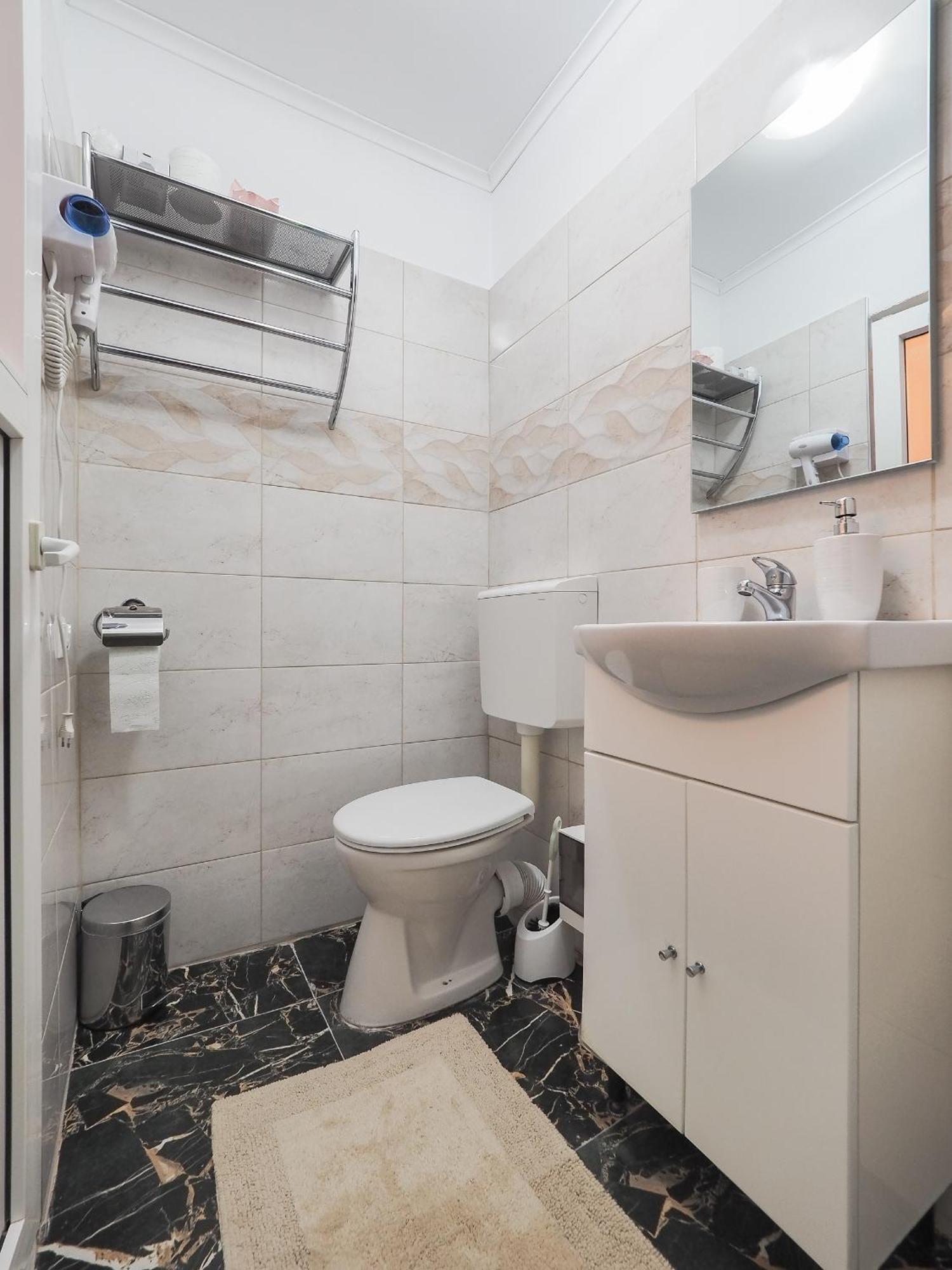 Holiday Studio Sibiu - Central, Cozy & Self Check-In Екстер'єр фото